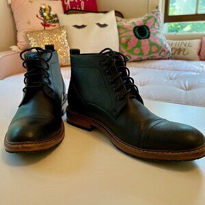 Mens Dress Shoes, sz 9.5, NWOT